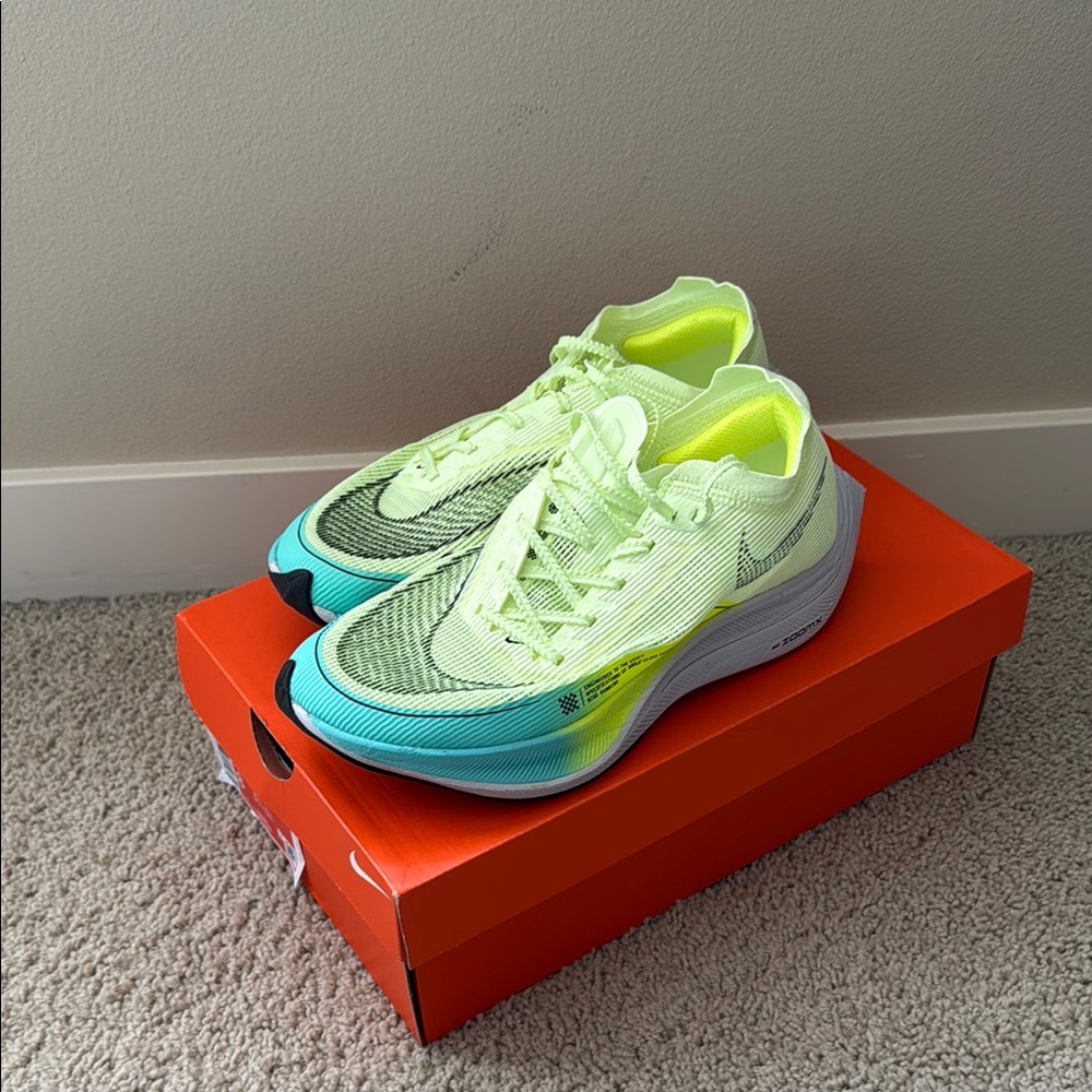 Nike - Women’s ZoomX Vaporfly Next%2 (blue/green)
